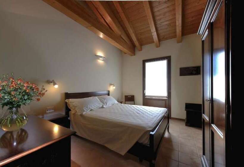 Номер Стандарт с Балконом, Agriturismo Olistella