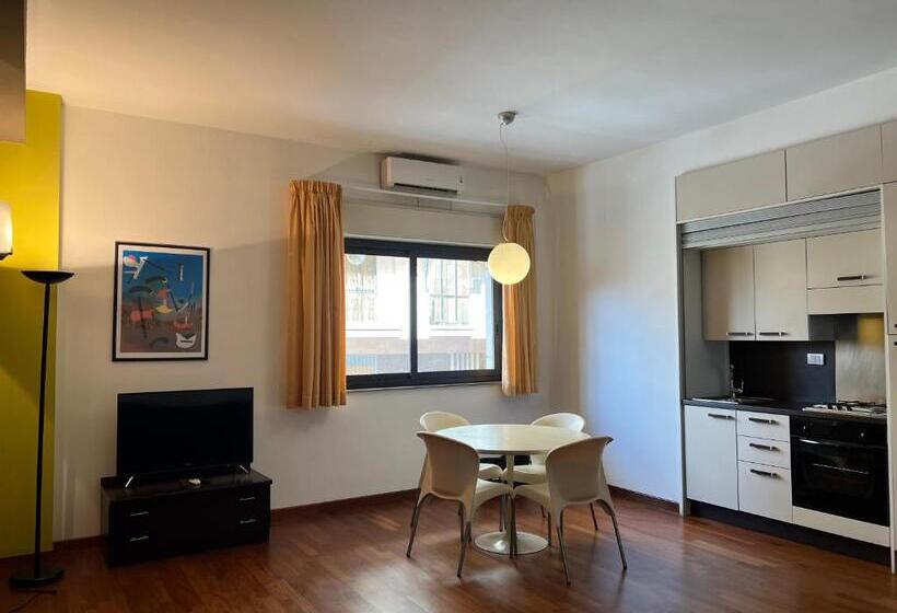 اتاق لوکس سه تخته, Residence San Martino