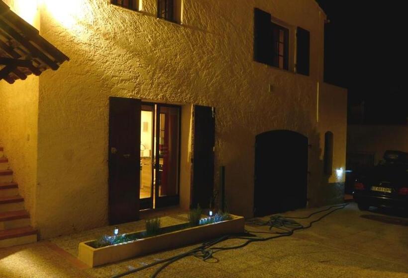 Апартаменты 1 Спальня Вид на Сад, Les Pucines T2 Bas De Villa