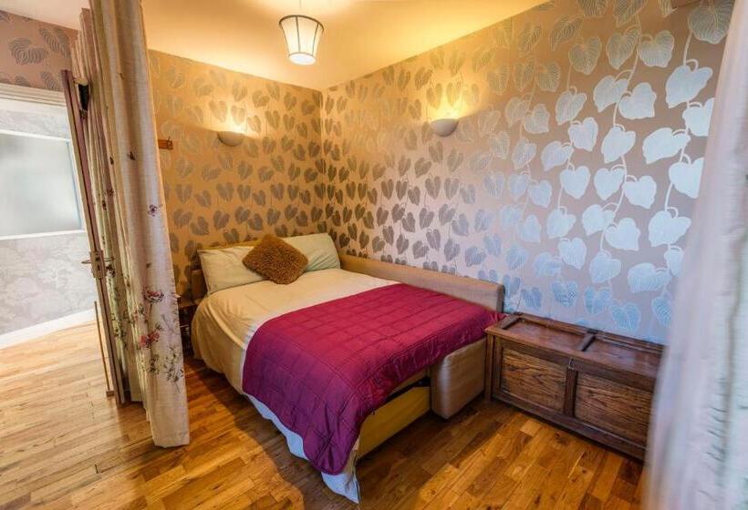 Студия Стандарт, Haddock Hideaway