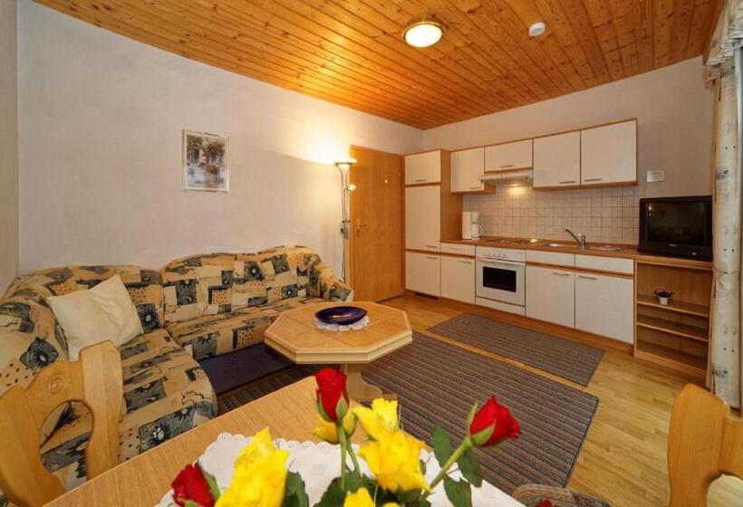 Апартаменты 1 Спальня с Балконом, Berghof Pension Und Ferienwohnungen