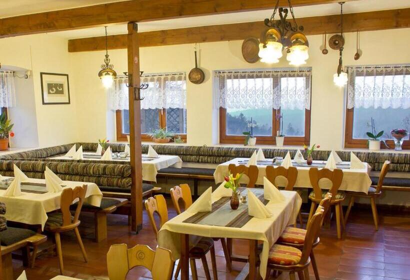 Номер Стандарт Трехместный, Berggasthof Lusen