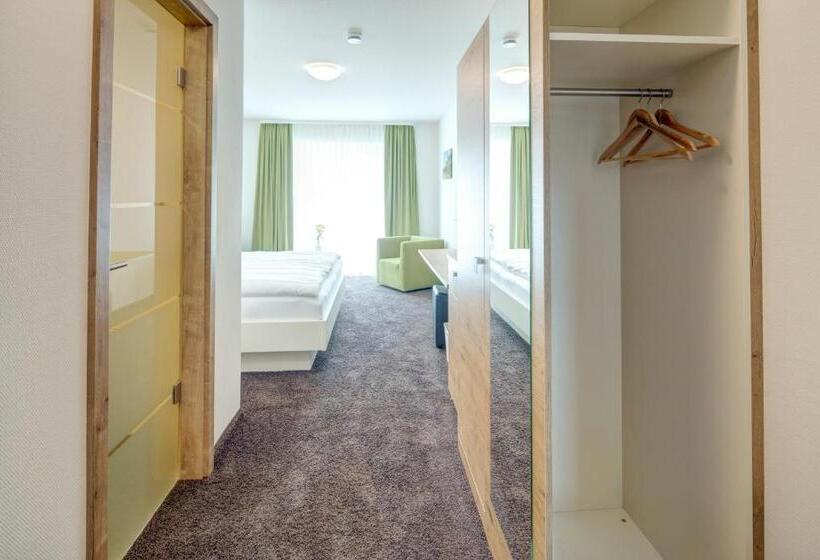 标准间, Vinotel Heinz J. Schwab