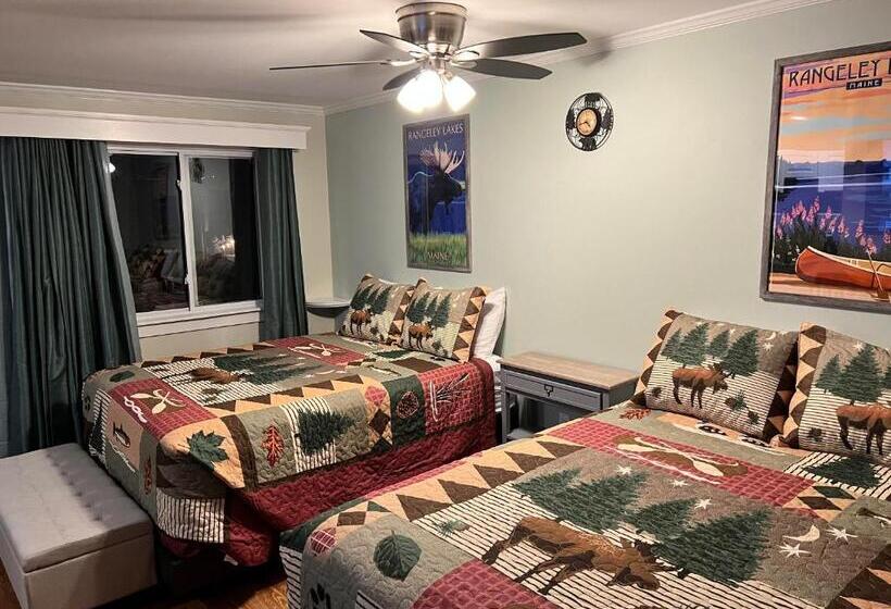 Номер Стандарт Вид на Озеро, Rangeley Town & Lake