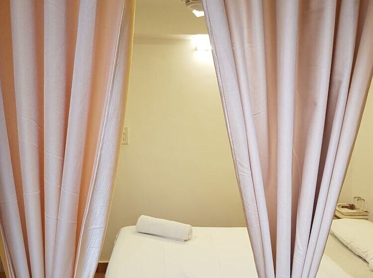 스탠다드 발코니 룸, Marquito S Guest House