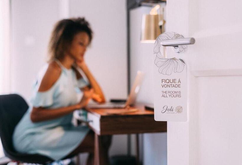 디럭스 스위트 킹 침대, Joli Guesthouse