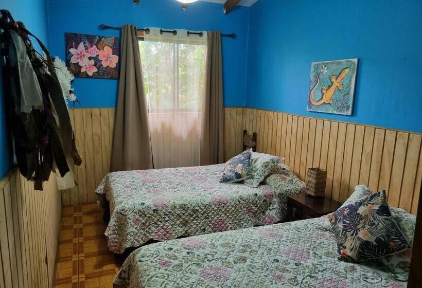 Номер Стандарт Совместная Ванная, Hostal Vieroto