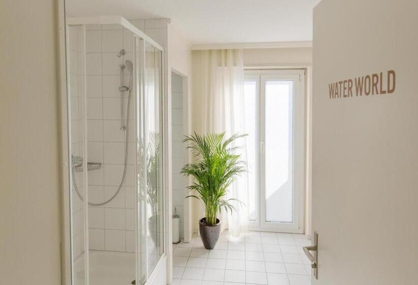 اتاق استاندارد با سرویس بهداشتی مشترک, Wanderlust Guesthouse