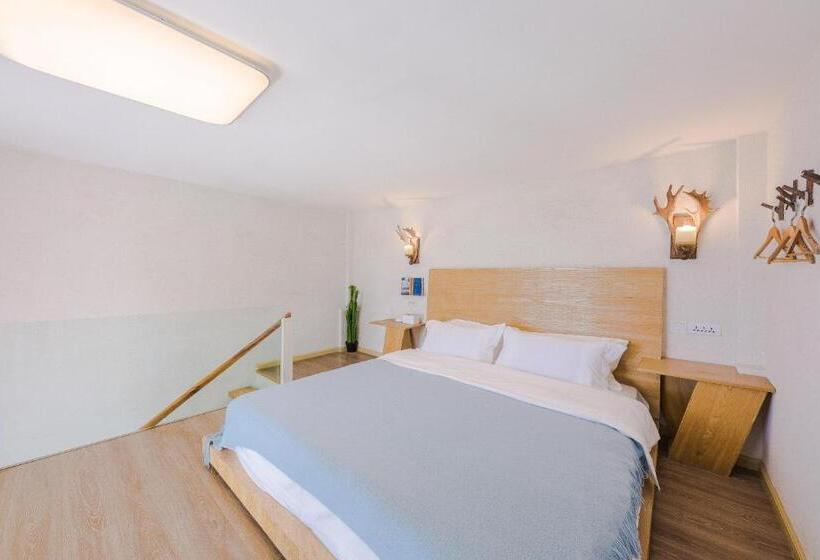 Номер Deluxe Кровать Кинг, Butterfy Seaview Resort Villa