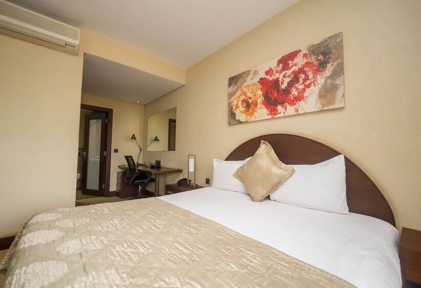 استودیو استاندارد با بالکن, Taarifa Suites By Dunhill Serviced Apartments