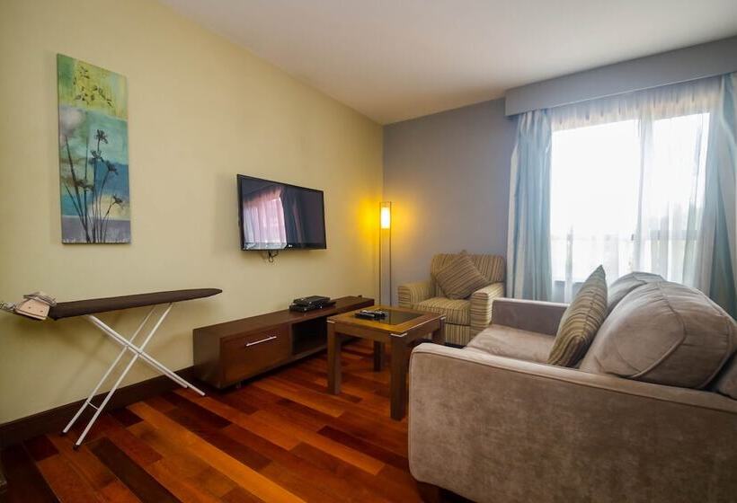 استودیوی استاندارد, Taarifa Suites By Dunhill Serviced Apartments