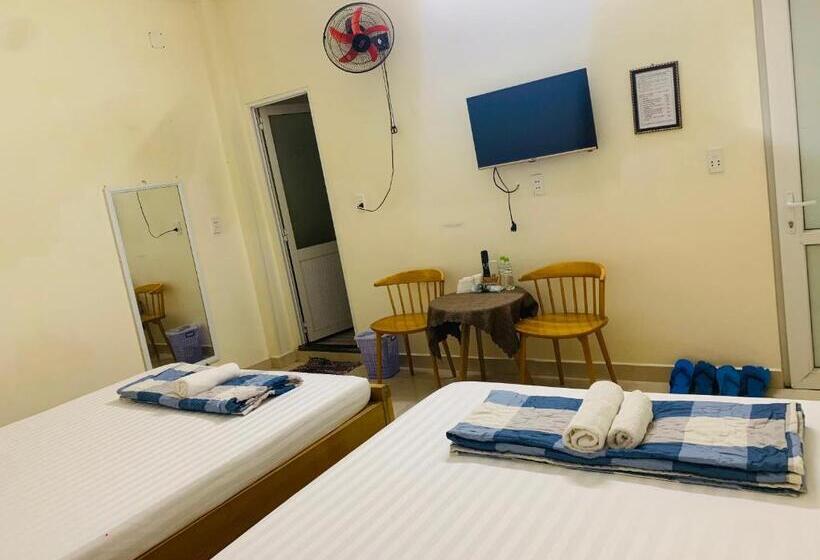 اتاق خانوادگی, Motel Tuan Phuong