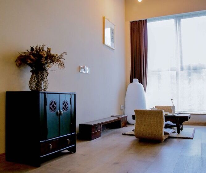 Номер Superior Вид на Сад, Inside House Shaoxing