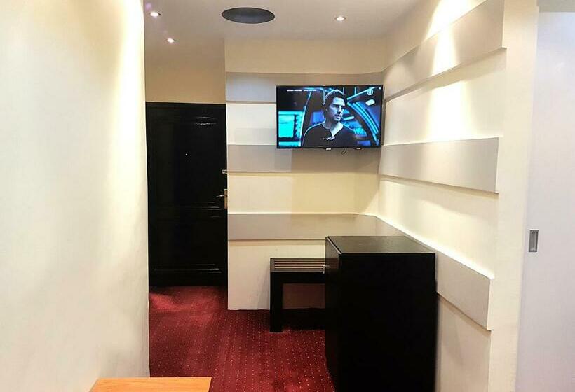 Люкс Повышенной Комфортности, Latheqiya Palace Hotel Suites