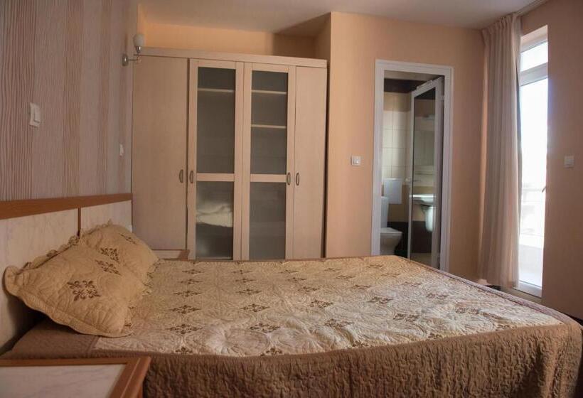Семейное Студио, Guest House Sg Brothers
