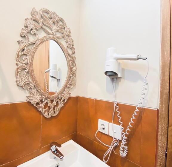 Номер Стандарт, Jukung Dua Guest House