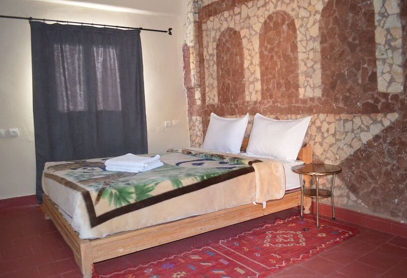 Четырехместный Номер Стандарт, Auberge Restaurant Telouet