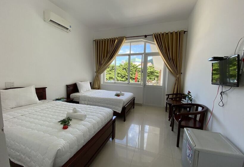 اتاق استاندارد, Nha Khach Con Dao