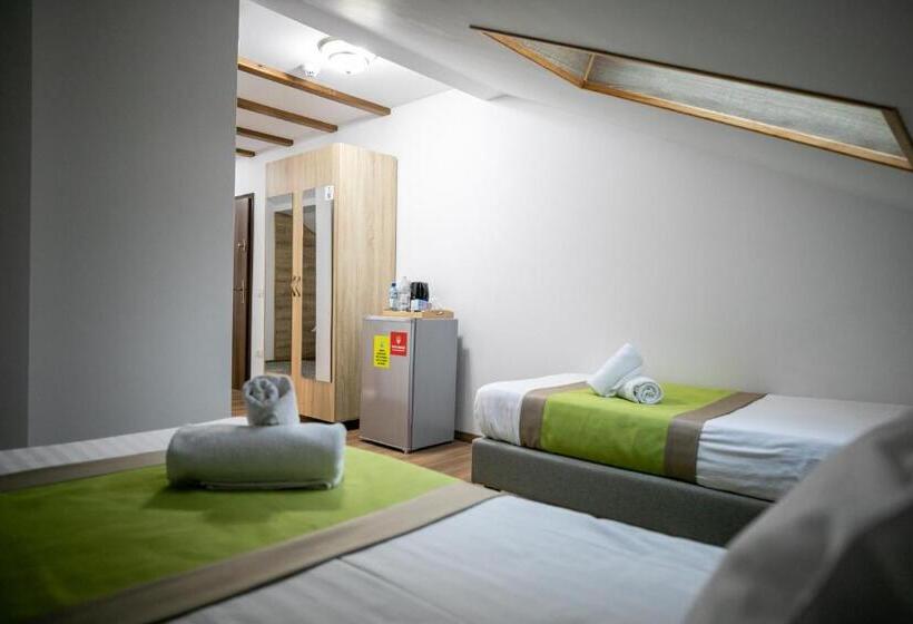 阁楼房, Crema Residence