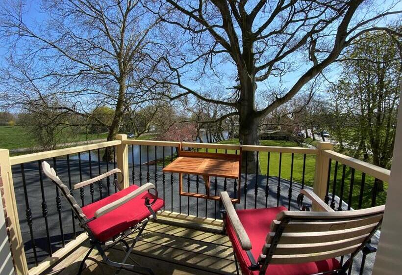 高级园景房, Logement Aan De Vecht