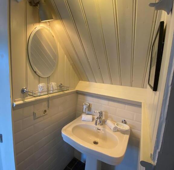 标准间, Logement Aan De Vecht