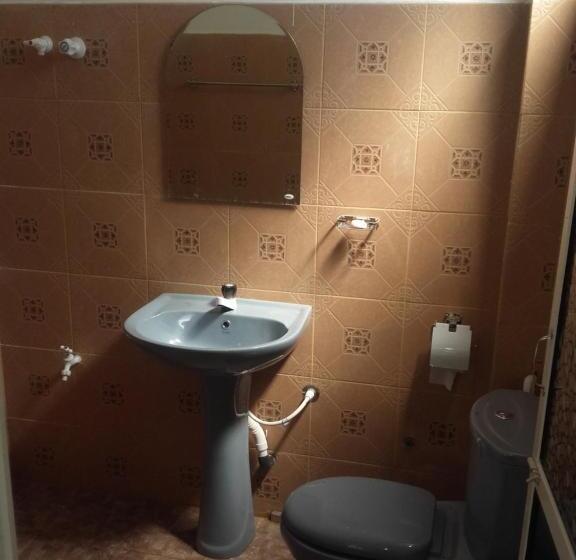 Номер Deluxe, Disna Place