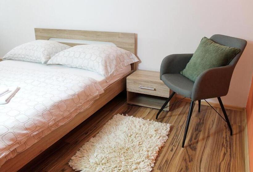 带1个卧室的公寓, Guest House Vila Pod Lesom