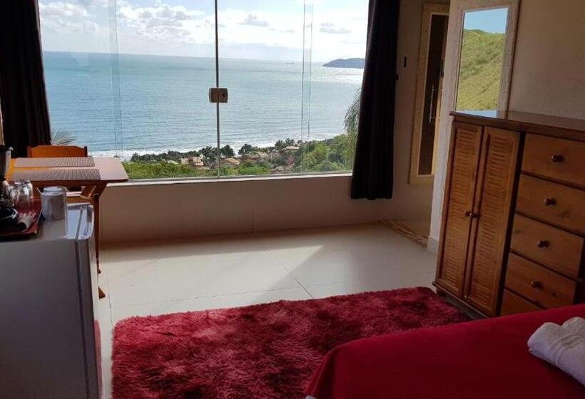 Executive Suite, Vila Lia