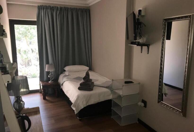 Апартаменты Executive 1 Спальня, Eagle Rock Executive Guest House