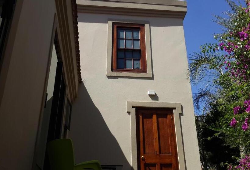 Номер Стандарт, Eagle Rock Executive Guest House