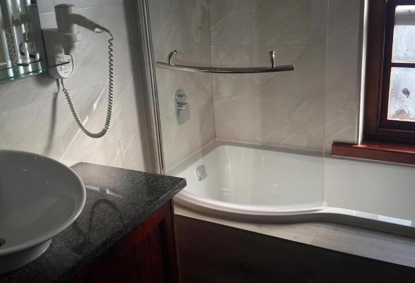 Номер Стандарт, Eagle Rock Executive Guest House