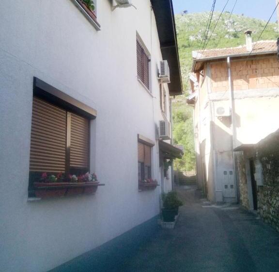 اتاق عادی, Guesthouse No.27