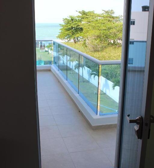 اتاق عادی, Camino Palmero Coveñas