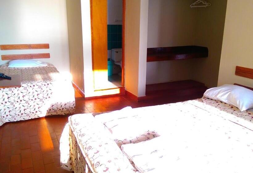 Номер Стандарт, Hostal La Rivera