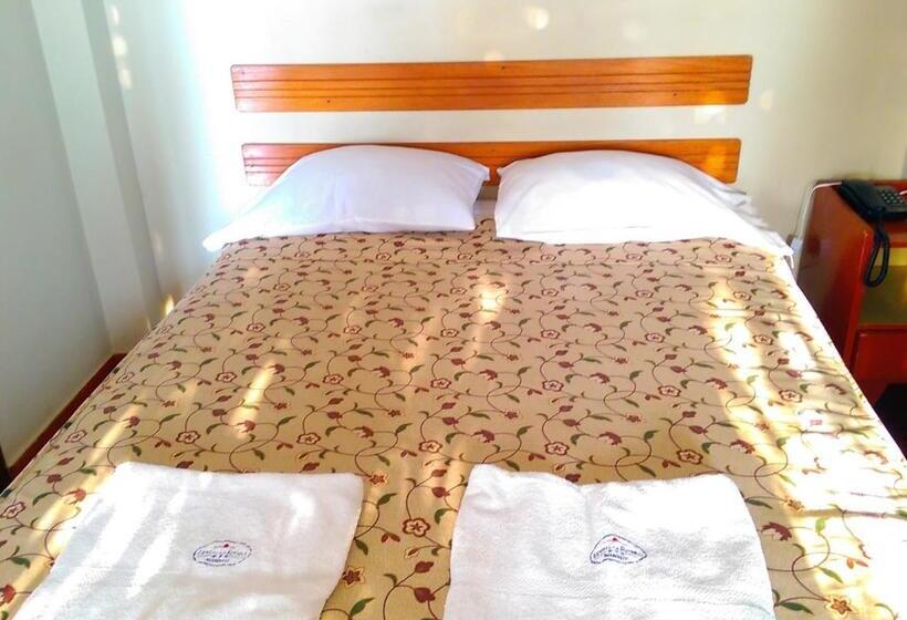Номер Стандарт Индивидуальный, Hostal La Rivera