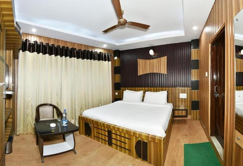 프리미엄 룸, Surbhi Guest House