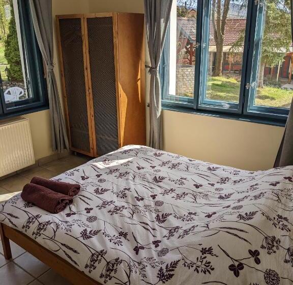 Дом 3 Спальни, Guest House Magyar Route 66