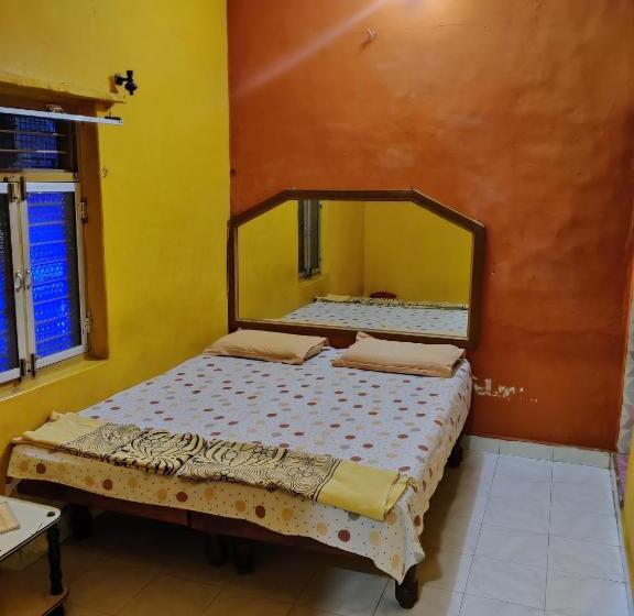 Номер Deluxe, Archana Guest House River View