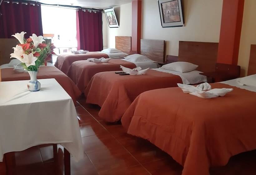 四人标准间, Hostal Urpi