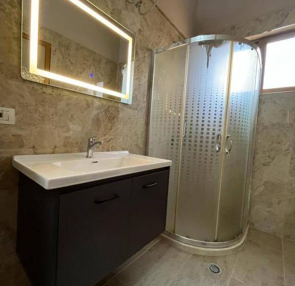 スタンダード４人部屋, Rooms Emiliano Castle Of Kruja