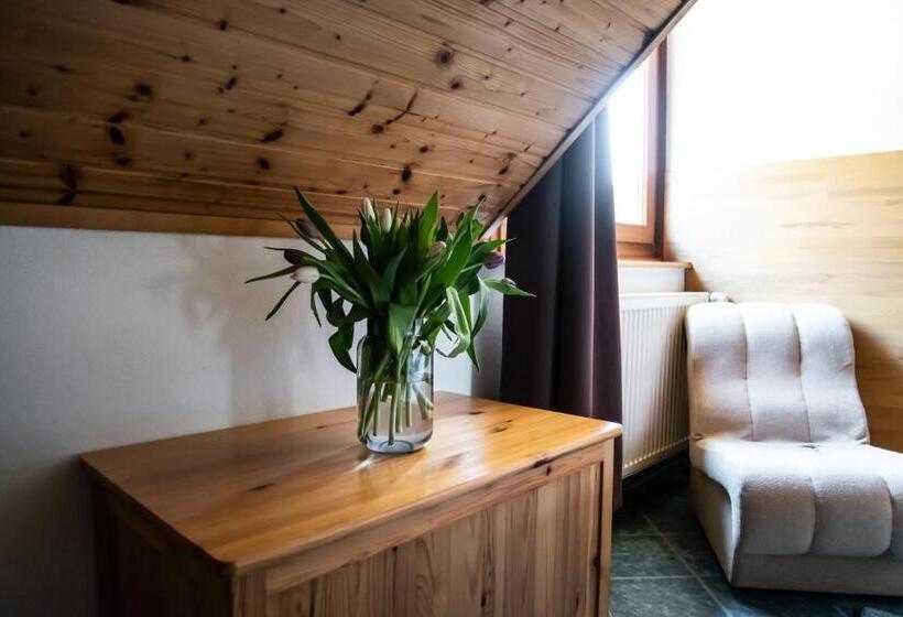 带1个卧室带观景的公寓, Hetényi Apartmanház és Birtok