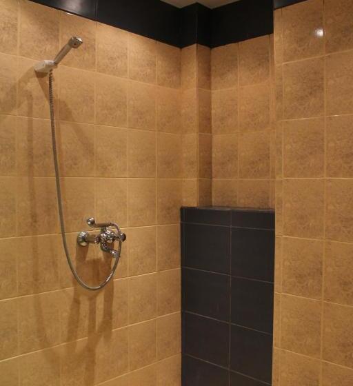 اتاق استاندارد با بالکن, Edelvais Guest House