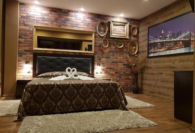 Полулюкс с Балконом, Guest House Amore