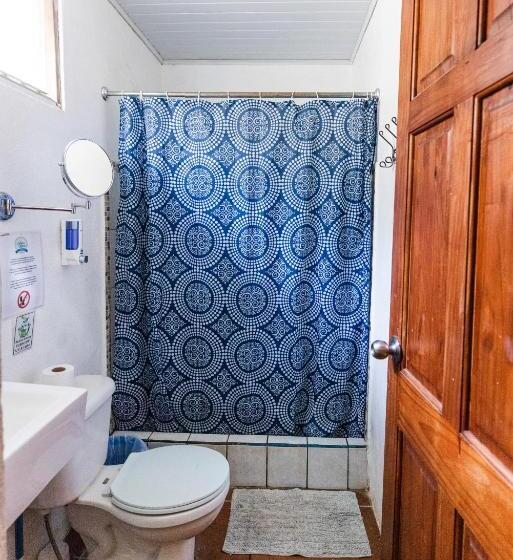 اتاق استاندارد چهار تخته, Hostel La Botella De Leche   Tamarindo
