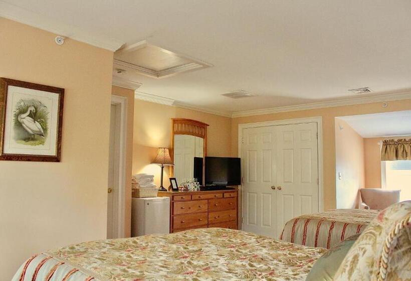 Номер Стандартный Кровать Куин, Compass Rose Inn
