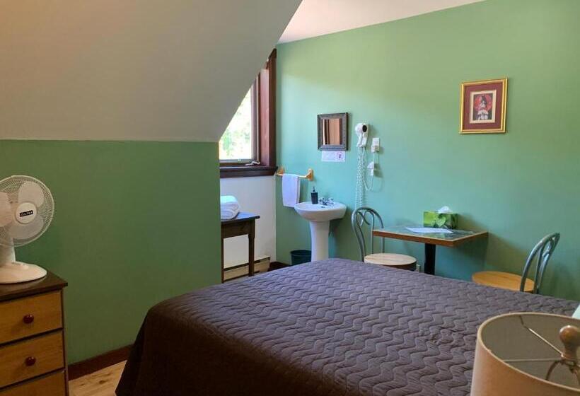 Номер Стандарт, L'auberge Refuge Du Trappeur