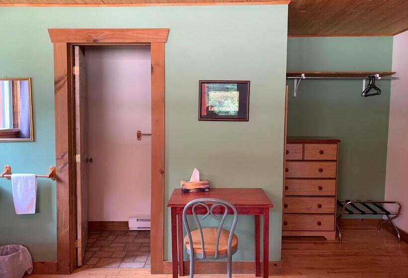 Номер Стандарт 2 Двуспальные Кровати, L'auberge Refuge Du Trappeur