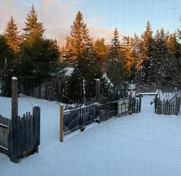 Люкс, L'auberge Refuge Du Trappeur