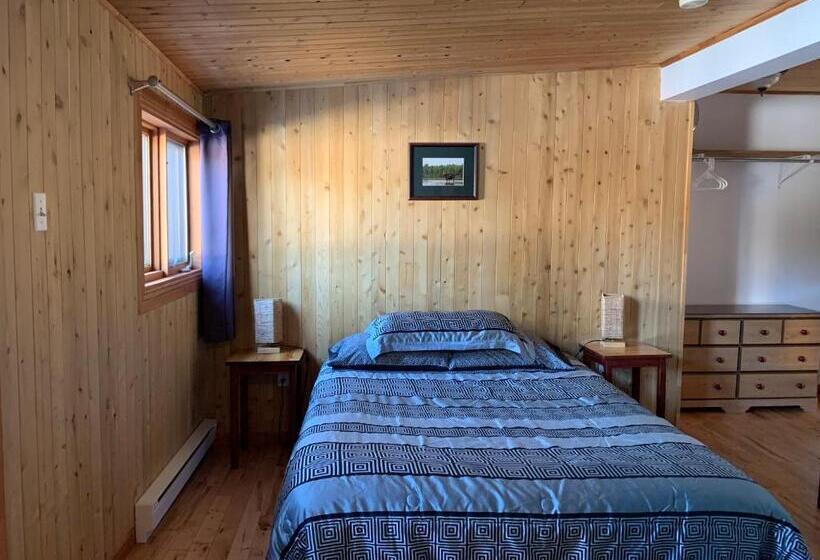 Номер Стандарт с Балконом, L'auberge Refuge Du Trappeur