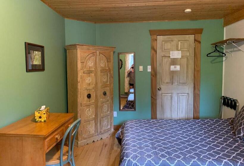 Номер Стандарт 2 Двуспальные Кровати, L'auberge Refuge Du Trappeur